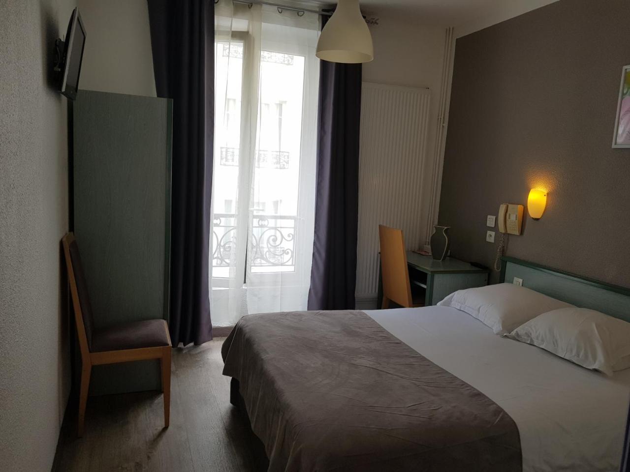 Hotel Le Saint-Hubert - Gare De Lyon Bastille Parijs Buitenkant foto